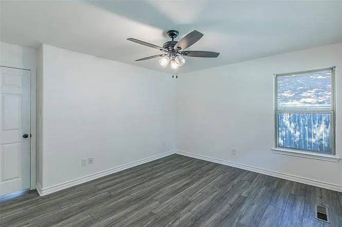 3025 Orchard Ln — Photo 10