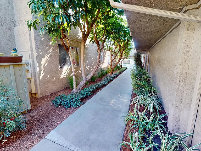 16220 Cornuta Apartments — Photo 13