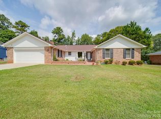 1296 Craig Ave, Lancaster, SC 29720