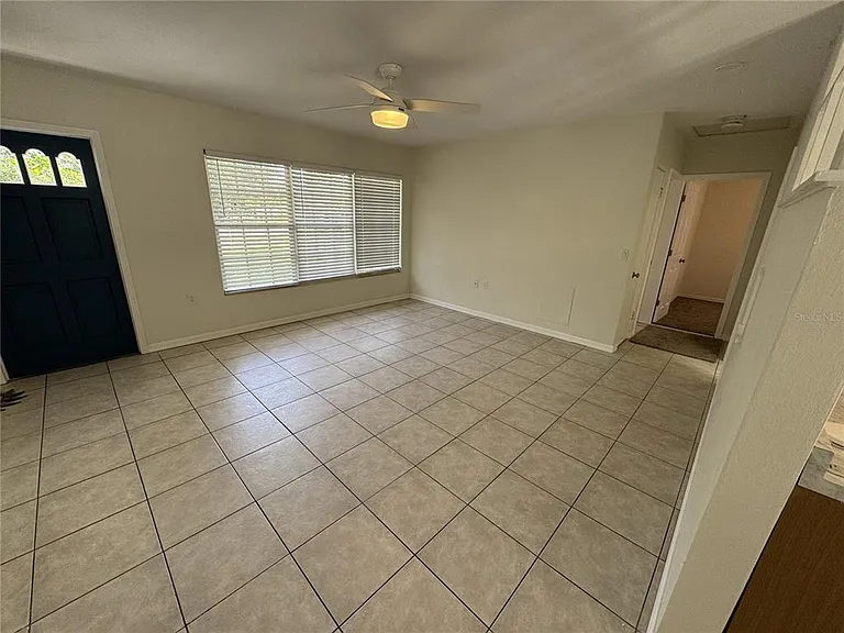 516 Laurel Rd W — Photo 10