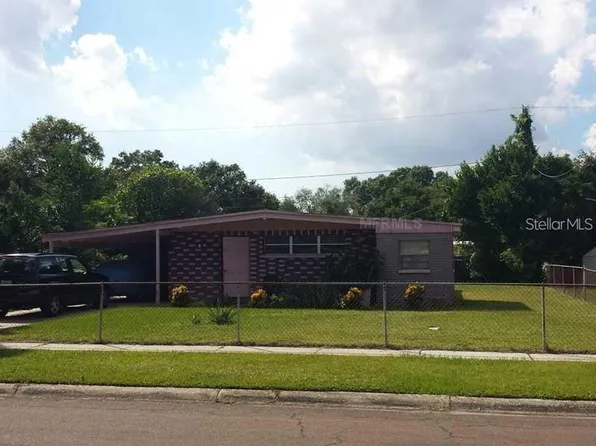 1421 Longwood Loop, Tampa, FL 33619