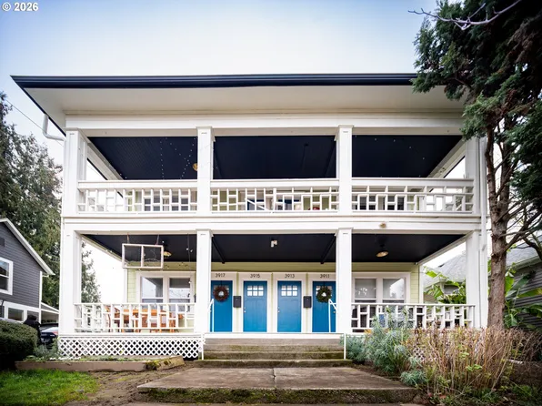 3911 SE 28th Pl, Portland, OR 97202