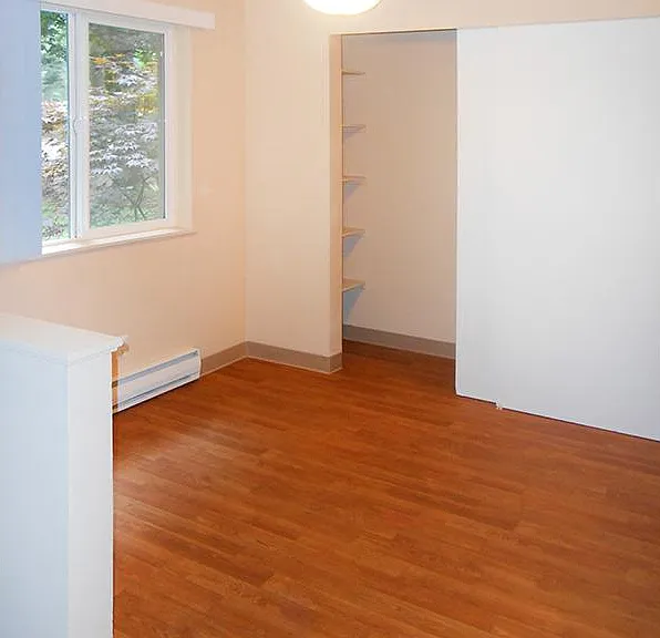 Fairwood Apartments — Photo 26