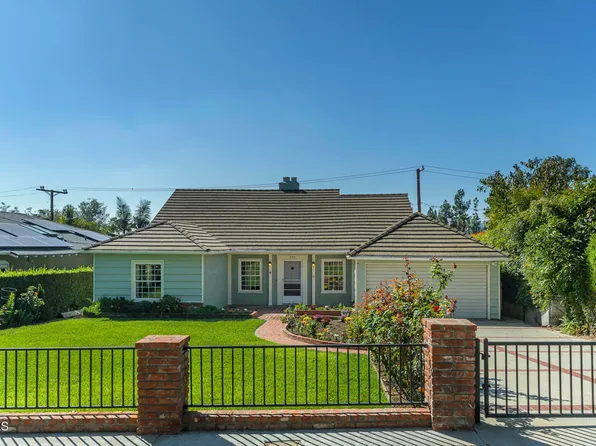 822 Salisbury Rd, La Canada Flintridge, CA 91011