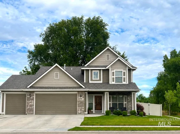 1082 N Powder River Dr, Middleton, ID 83644