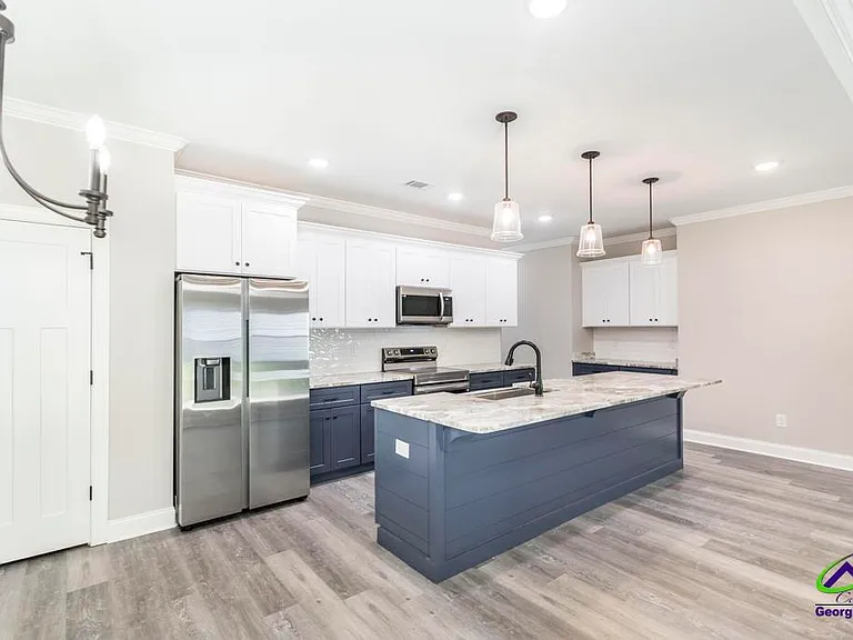 113 Garrett Ln — Photo 10