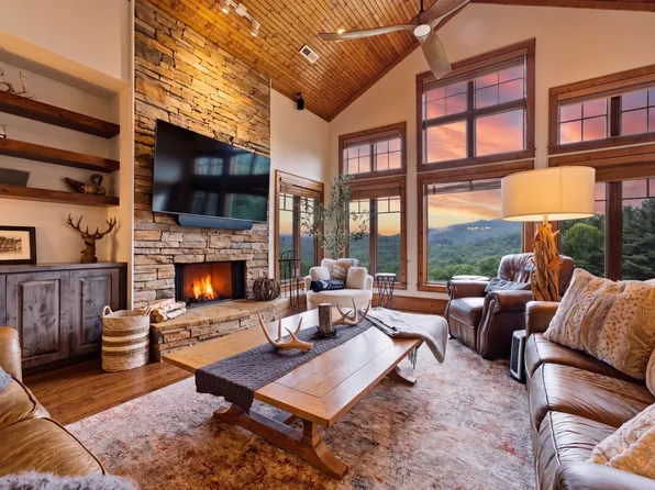 712 Trillium Ridge Road #104, Cullowhee, NC 28723