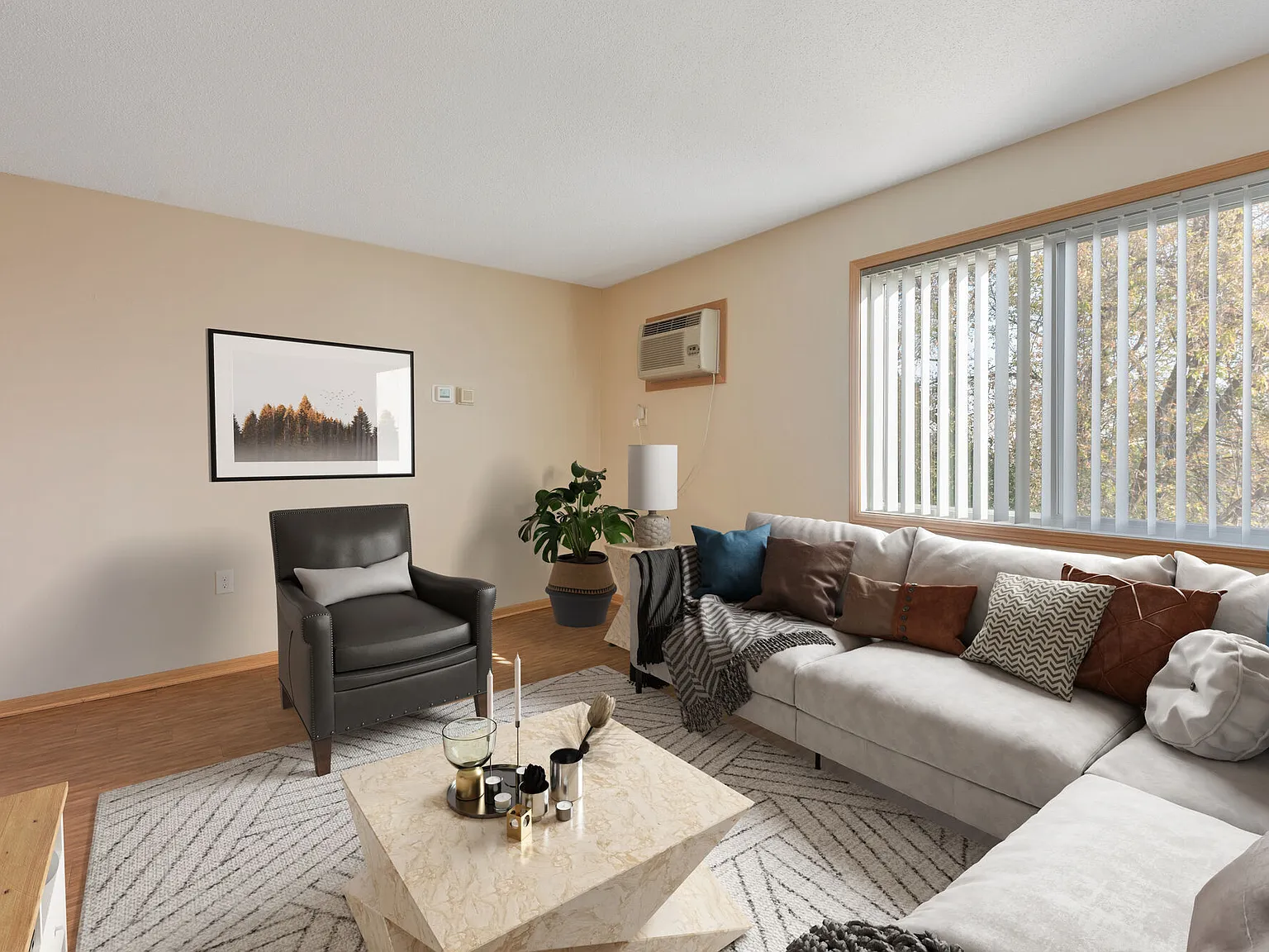 Townview Villas — Photo 4