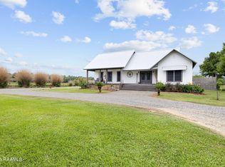 829 Jesse B Rd, Church Point, LA 70525