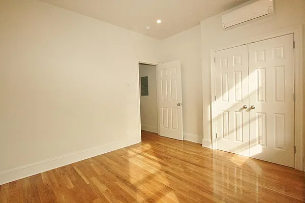 Rented by Corcoran | media 40