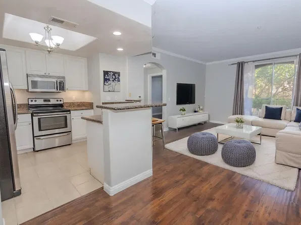 9293 Regents Rd, La Jolla, CA