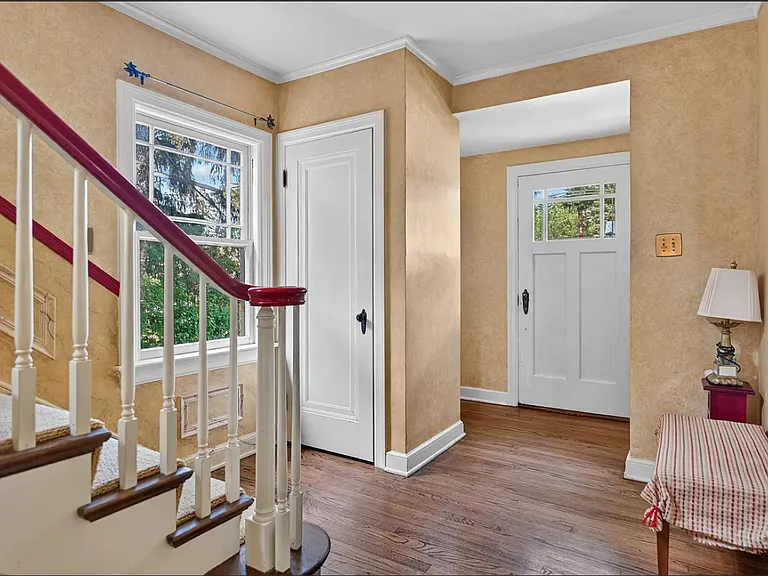 208 Robert Ave #1 — Photo 15