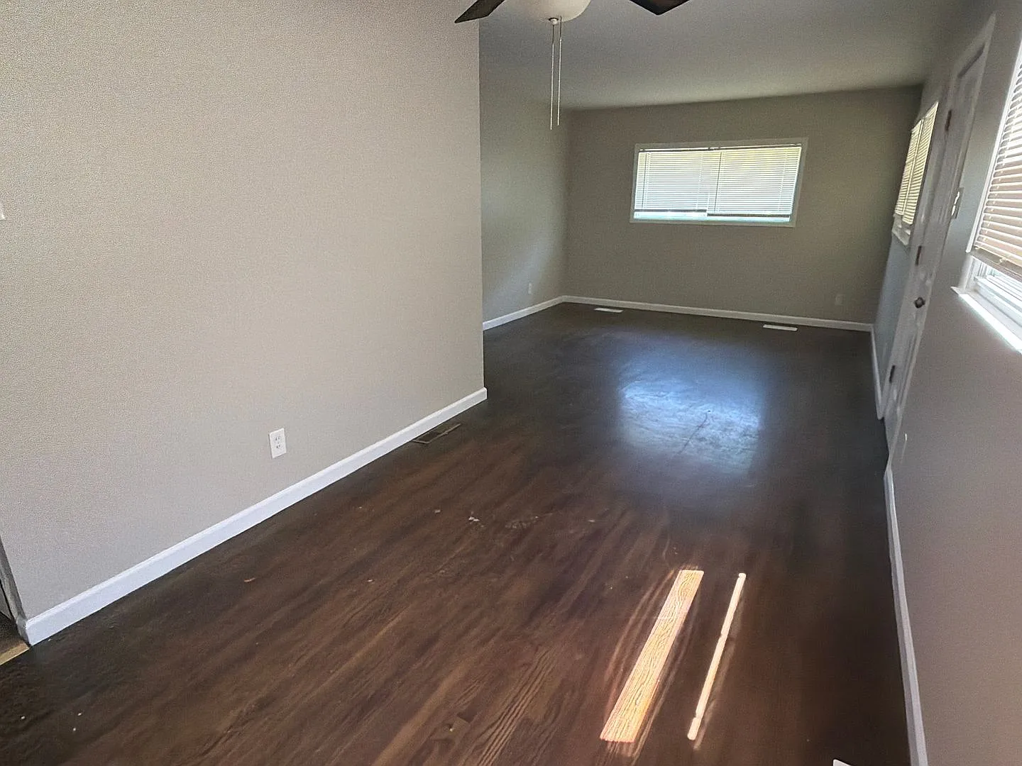 Welcome home to this charming 3-bedroom, 1-bath — Photo 2