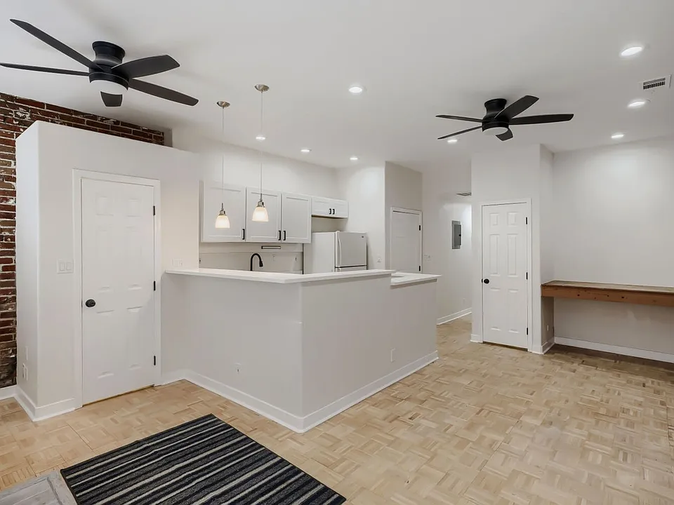 Utica Duplex