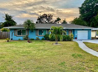 1512 42nd St W, Bradenton, FL 34205