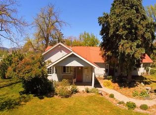 1501 Minear Rd, Medford, OR 97501