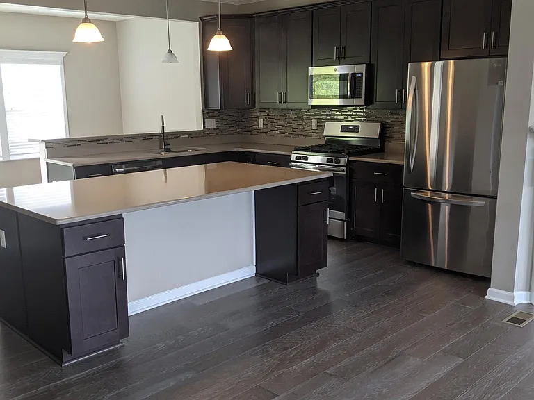315 Trinity Way — Photo 2