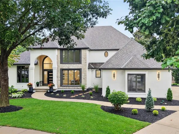 14104 Belinder St, Leawood, KS 66224