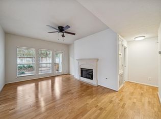 150 N Magnolia Pond Pl, Spring, TX 77381