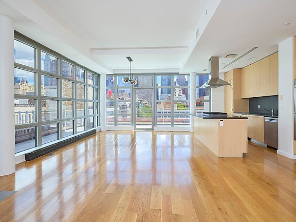 4th image of 500 W 53rd St APT 6A