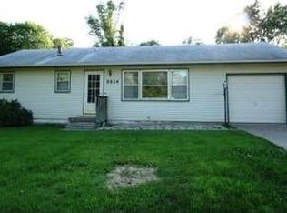 5524 Nieman Rd, Shawnee, KS 66203