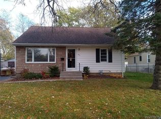 430 N 8th St, Lewiston, NY 14092
