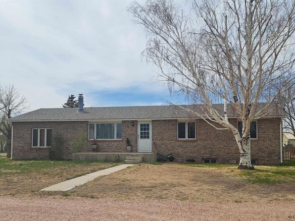 22 Idonna Dr, Wheatland, WY 82201