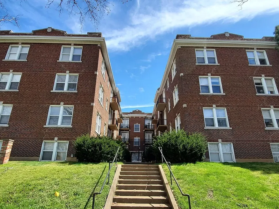 2622-26 Kingshighway
