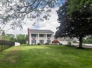 2827 Genesee St, Retsof, NY 14533