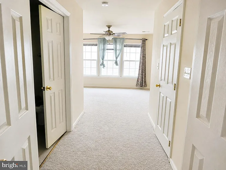 46 Desert Rose Way — Photo 11