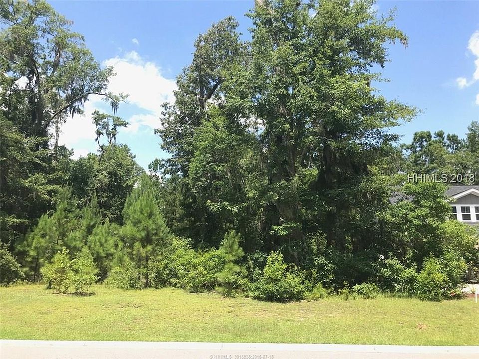 2nd image of 283 Club Gate Dr