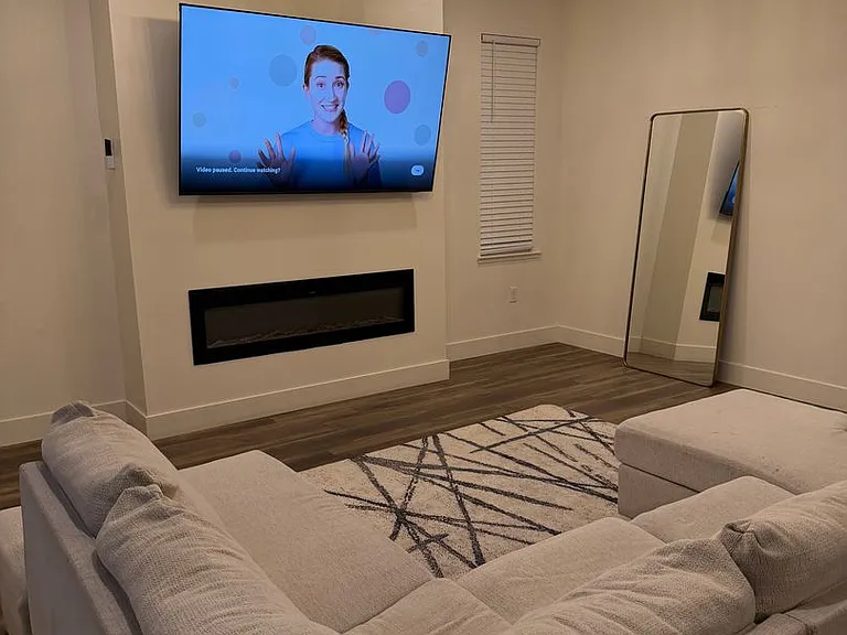 2478 Founders Pl — Photo 17