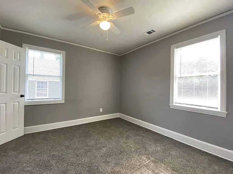 1356 S Cooper St — Photo 5