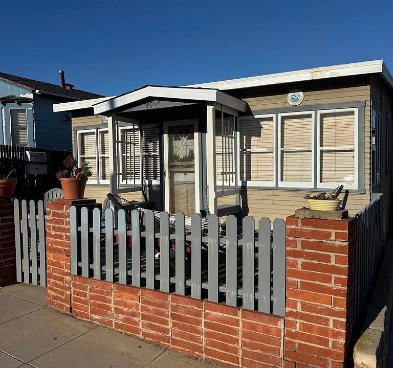 1st image of 4966-68 Coronado Ave
