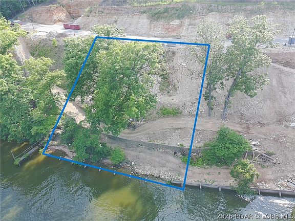 5th image of 4 Redbud Rd