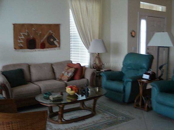 3rd image of 245 Fontanelle Cir