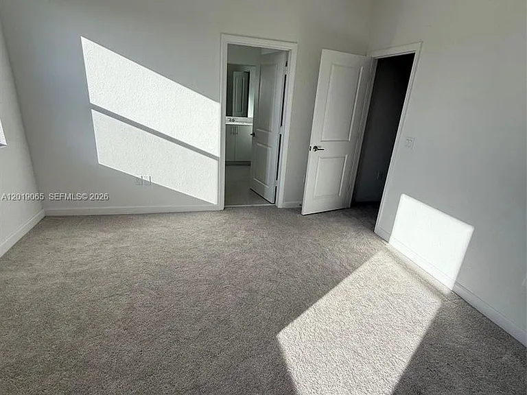 4957 Oakmont Dr — Photo 28