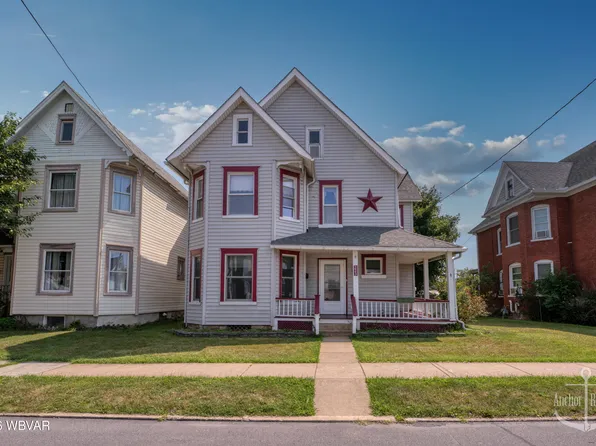 223 Oliver St, Jersey Shore, PA 17740