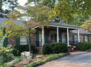 5717 Winthrop Dr, Raleigh, NC 27612