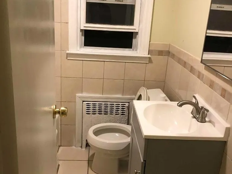 300 Concord Ave #2 — Photo 6