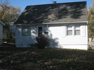 638 Dixie St, Liberty, MO 64068