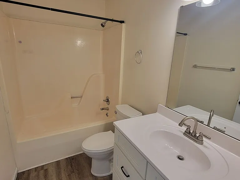 1819 Stargazer Ave — Photo 9