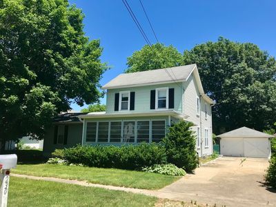 230 N Arch St, Tiskilwa, IL, 61368