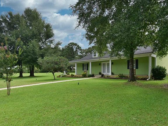 3rd image of 101 Leighton Dr