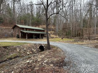 19 Vicki Ambrose Dr, Fletcher, NC 28732