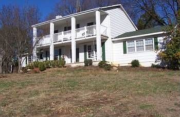 2nd image of 407 5th St