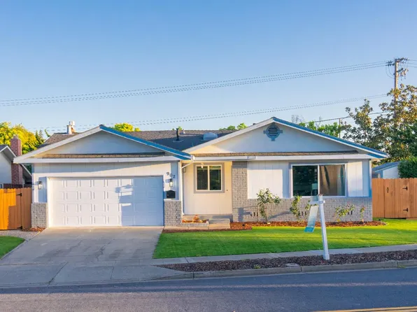 902 Iris Ave, Sunnyvale, CA 94086