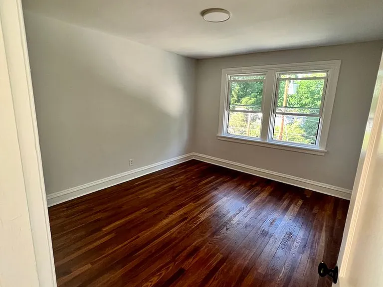 4518 Grove Ave — Photo 8