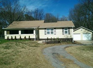 2nd image of 2780 McAfee Rd