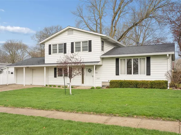 2715 Cleveland Dr, Ames, IA 50010